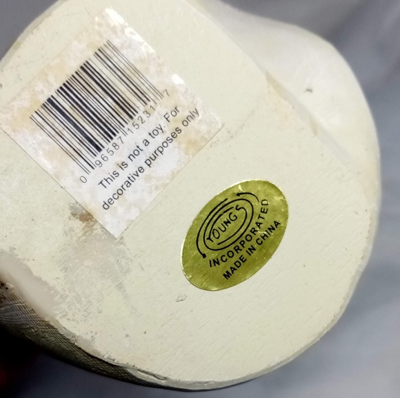 Youngs Inc. Angel Figurine Gold Heart - Picture 4 of 9